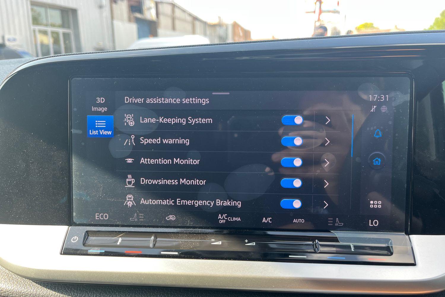 Ford TRANSIT CONNECT Photo 18