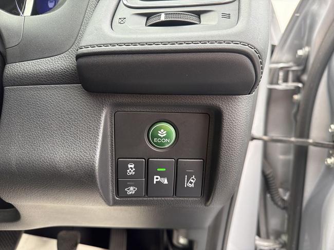 Honda HR-V Photo bd926e12-6d13-4757-9969-04c6be2e75b0.jpg
