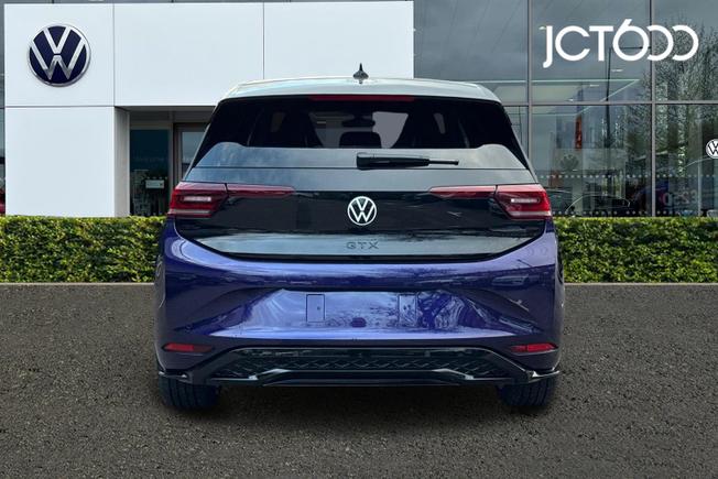 VOLKSWAGEN ID.3 Photo 8