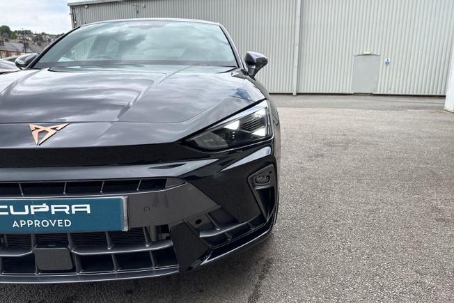 CUPRA Leon Photo 29