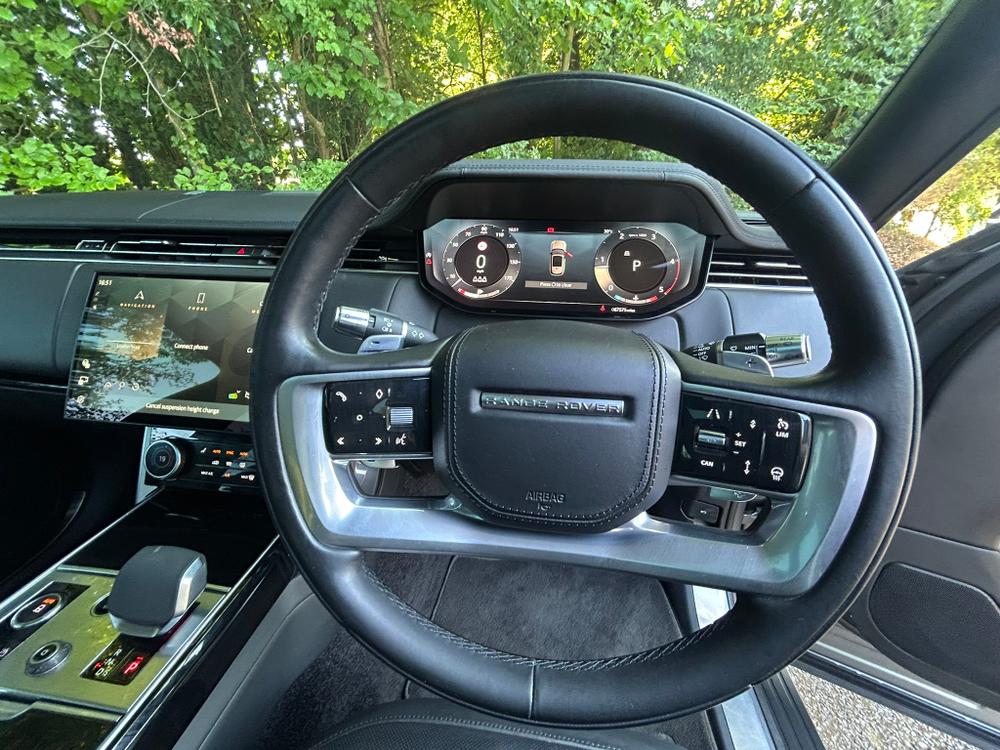 Used Land Rover Range Rover M8KNU 27