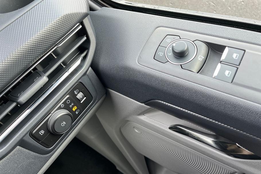 Used Ford TRANSIT CUSTOM 13/N334375 8