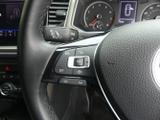 Volkswagen T-Roc Photo 20