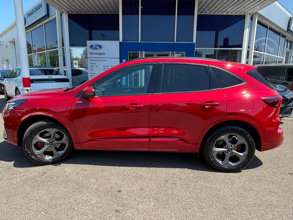 Ford Kuga Photo bdbb3dea-7dd6-4274-a615-4c4ebb1a370c.JPEG