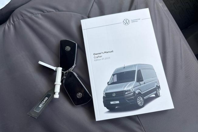 VOLKSWAGEN Crafter Photo 26