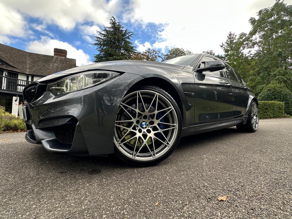Used BMW M3 LR18OLO 2