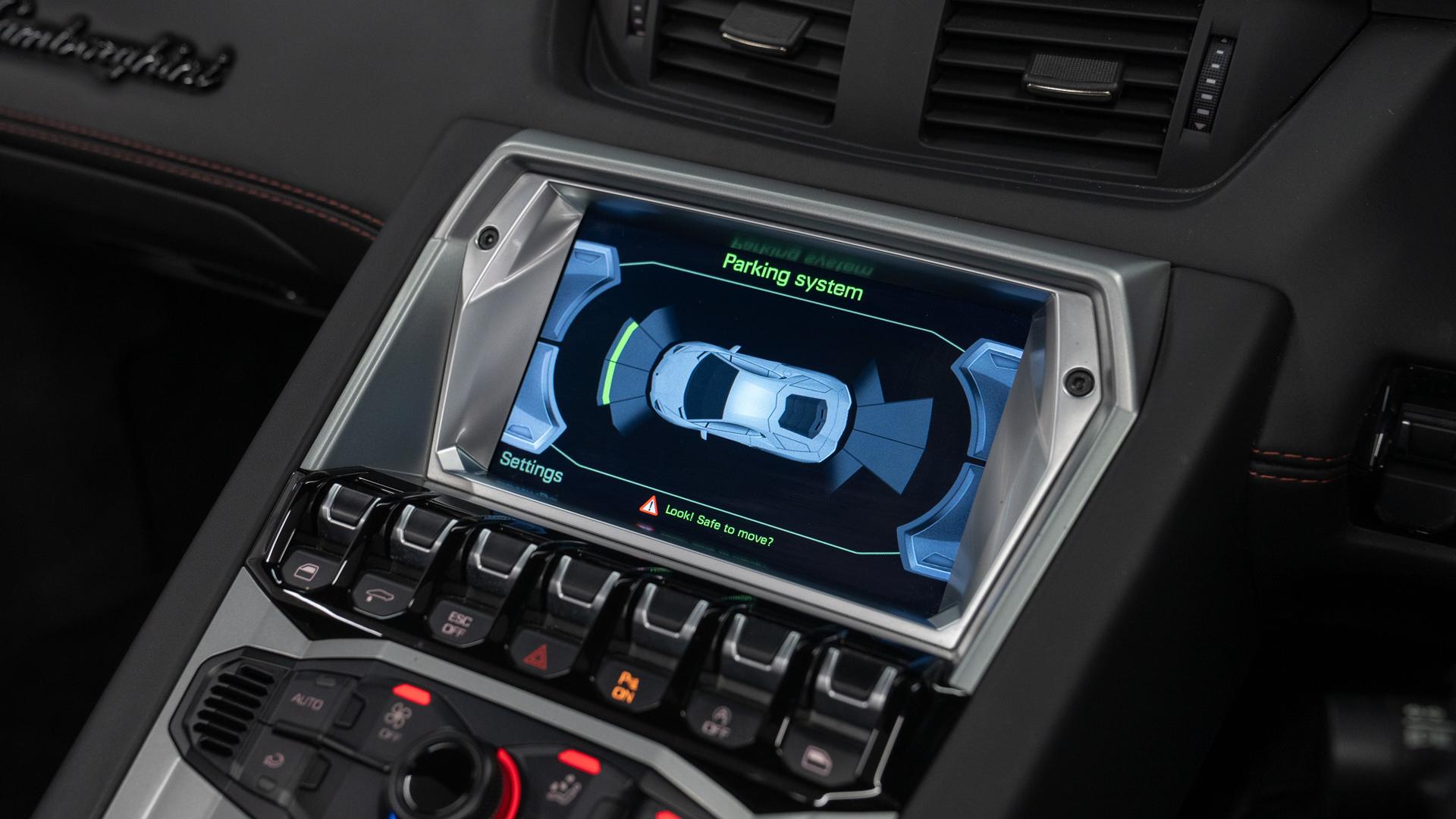 LAMBORGHINI Aventador Photo bdd002f2-a1ca-4ee1-8ae1-69432e15a5c2.jpg