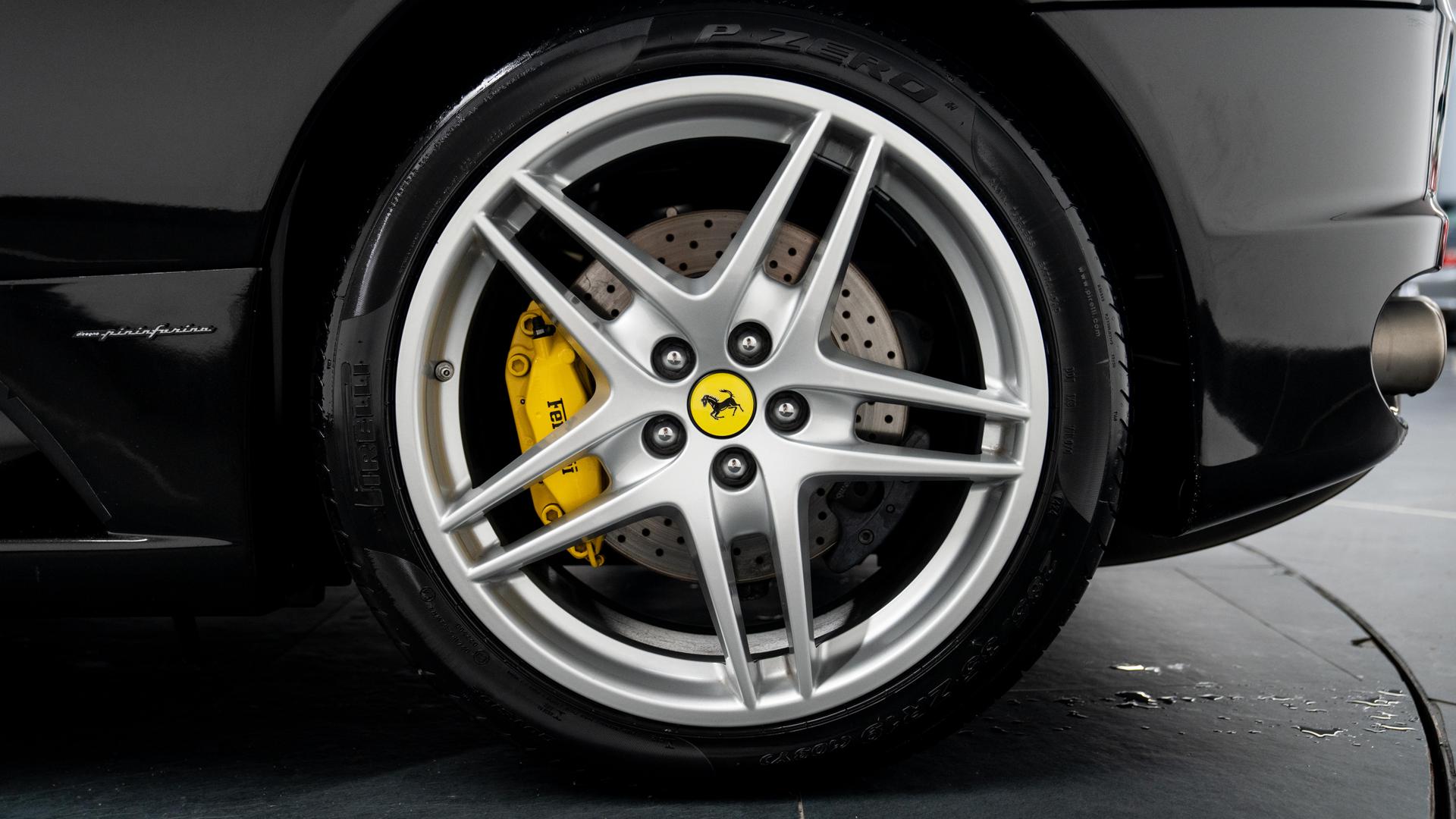 Ferrari F430 Photo bde89f62-298b-4007-be29-166b9e636150.jpg