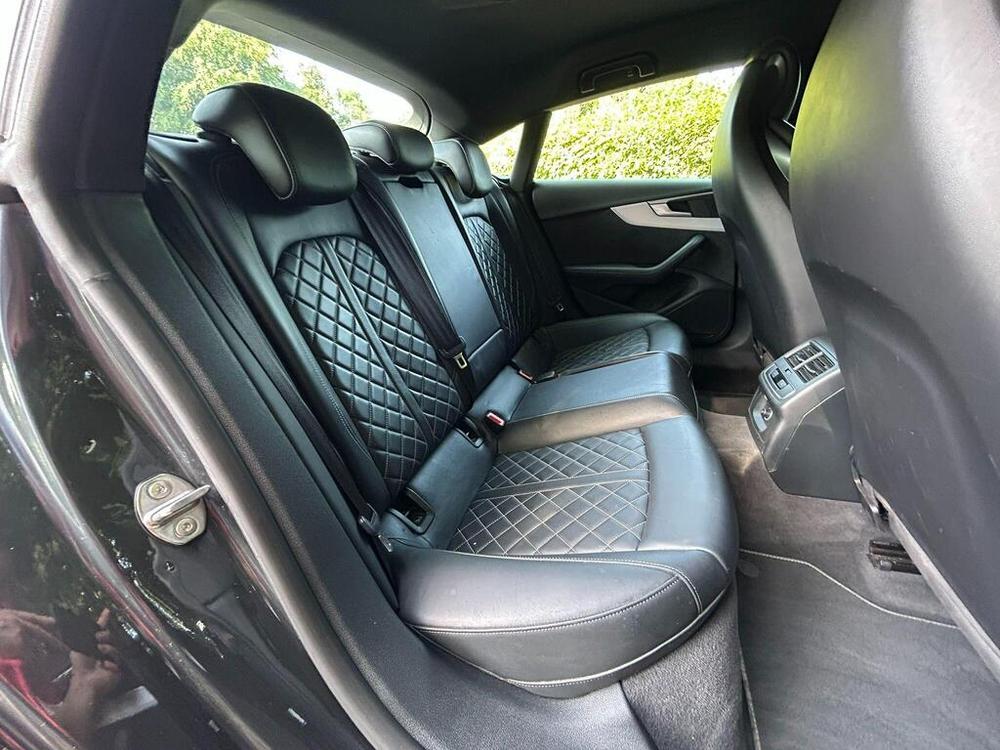 Used Audi S5 RE68LDC 37