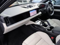 PORSCHE Cayenne Photo 3
