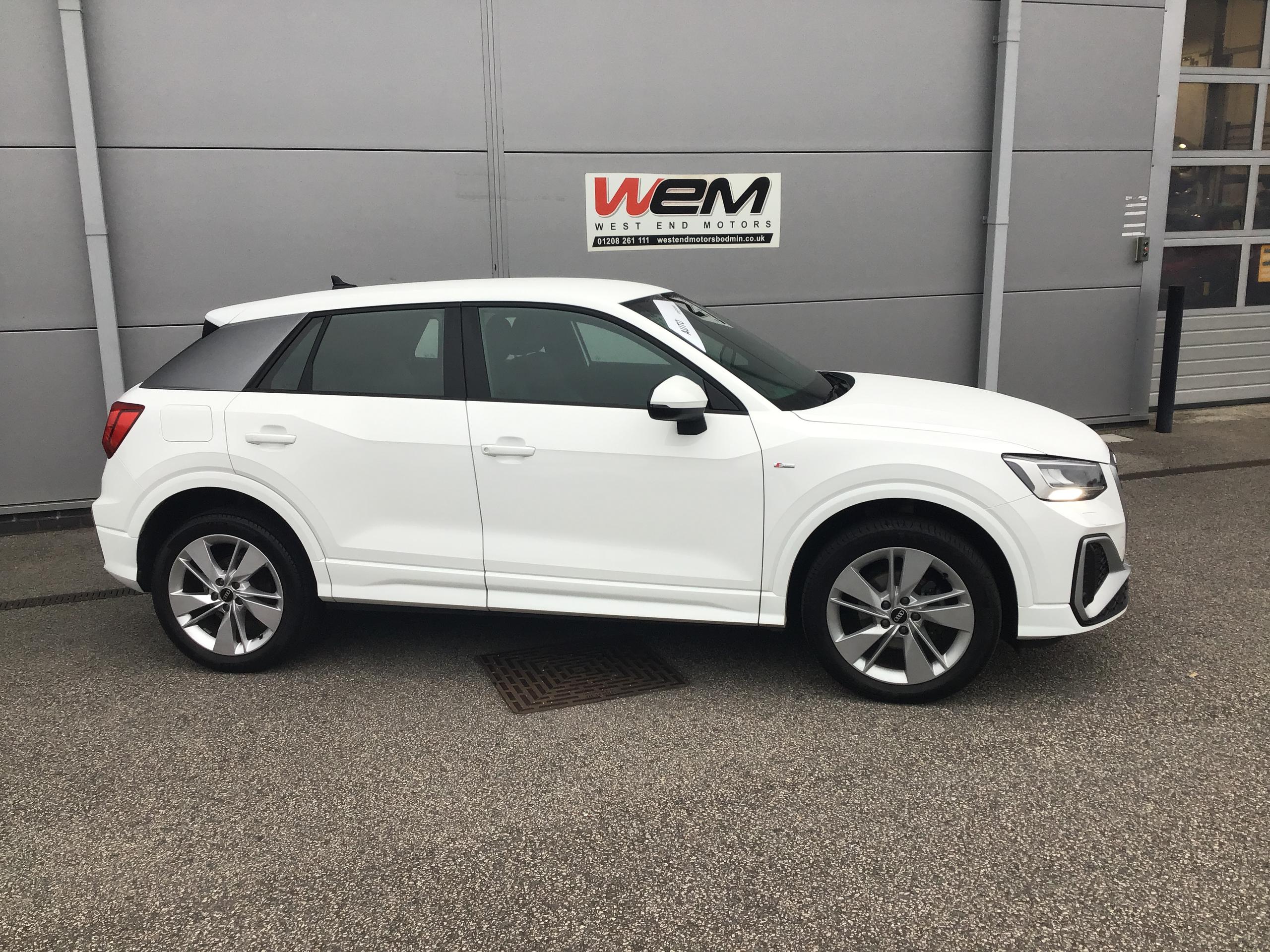 Audi Q2 Photo 2