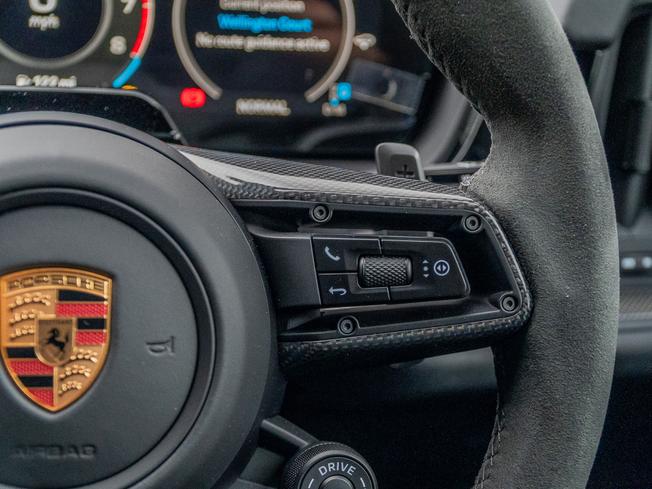 PORSCHE Cayenne Photo 25