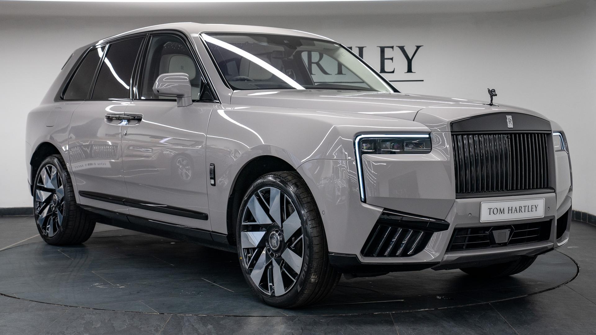 Rolls-Royce Cullinan Photo be2b0093-8d0e-4daf-aa89-8e8ca61e1bba.jpg