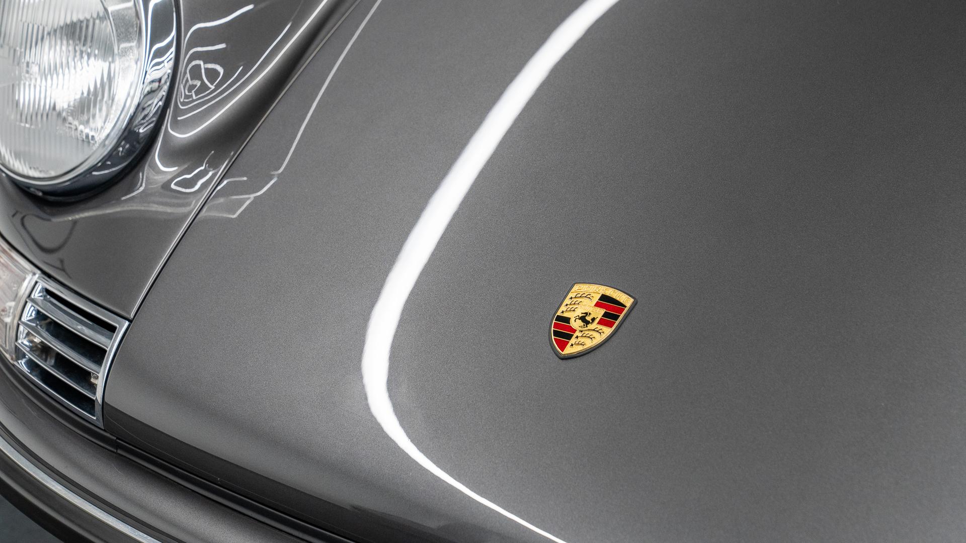 Porsche 911 Photo be2bd499-a25f-44ef-a94e-95f8c945db04.jpg