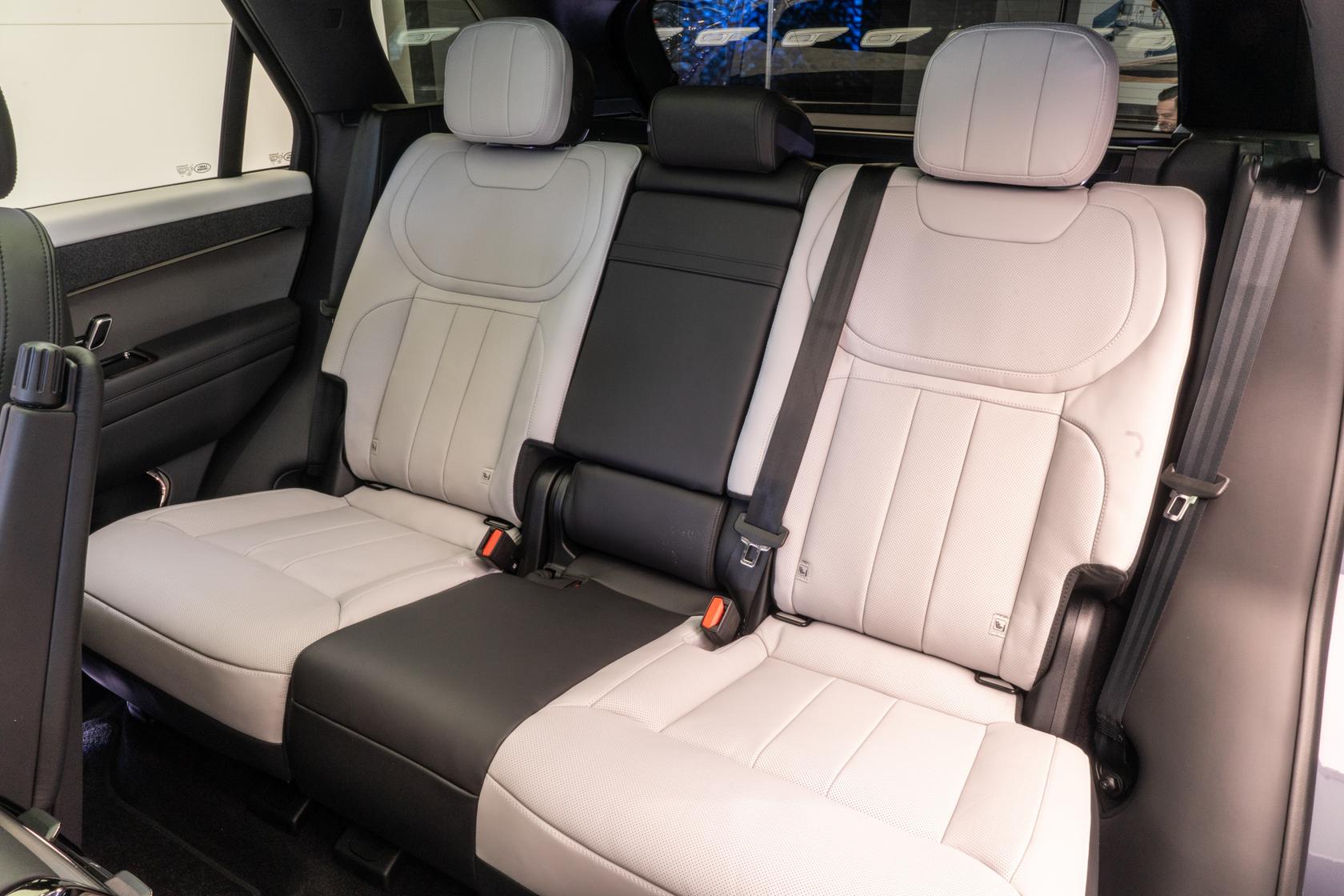 Used Land Rover Range Rover Sport RR23SPT 32
