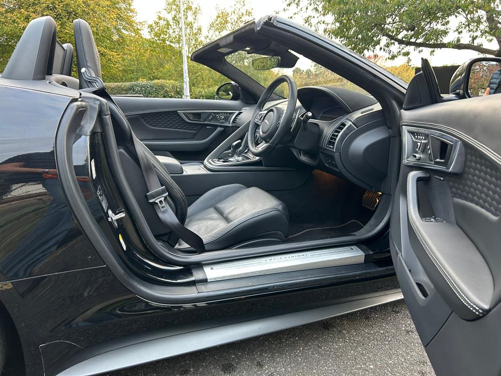 Used Jaguar F-Type KC21PGF 19