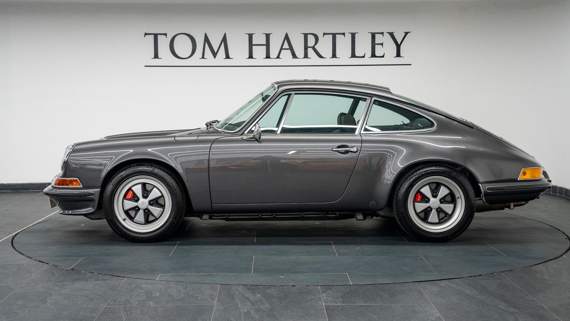Porsche 911 Photo be3a3df2-5992-4910-8f23-442f7239ce7f.jpg
