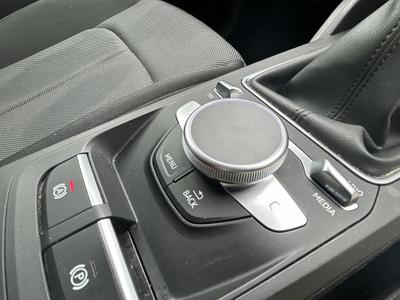 Audi Q2 Photo 16