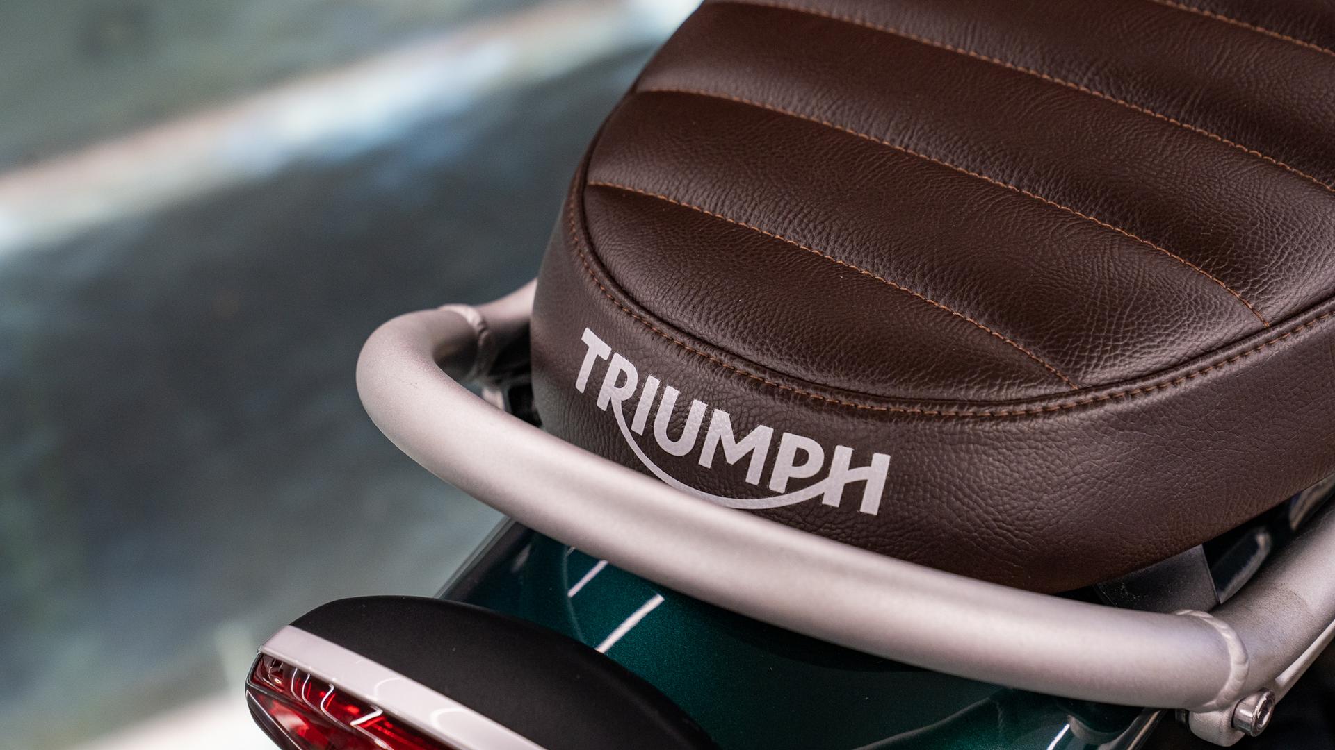 TRIUMPH Scrambler Photo be4050fc-9be3-42e5-8568-8cc9f492d6a3.jpg