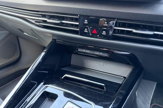 Volkswagen Golf Photo 43
