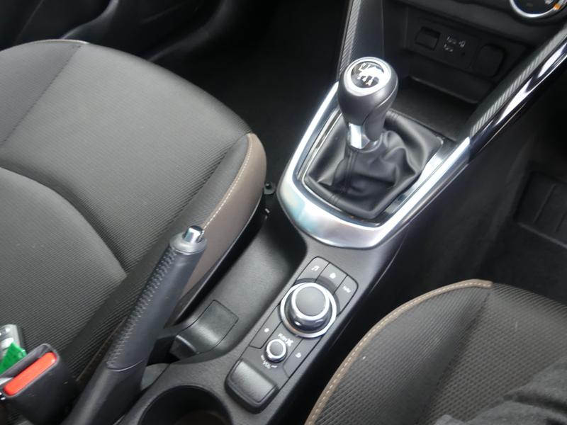 Mazda Mazda2 Photo be45a734-6b01-4e09-b55d-e842094e09c5.jpg