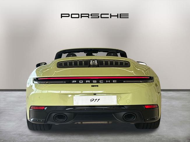 PORSCHE 911 Photo 11