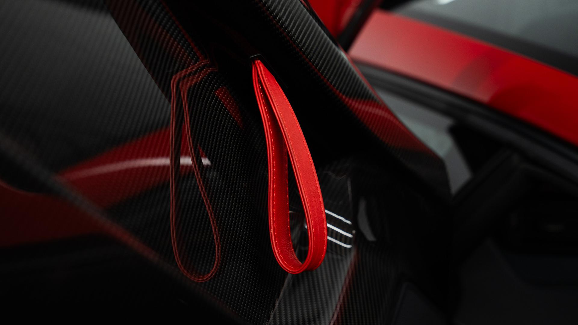 LAMBORGHINI Aventador Photo be5ad3fb-4aad-4ce2-8378-751a5c648407.jpg