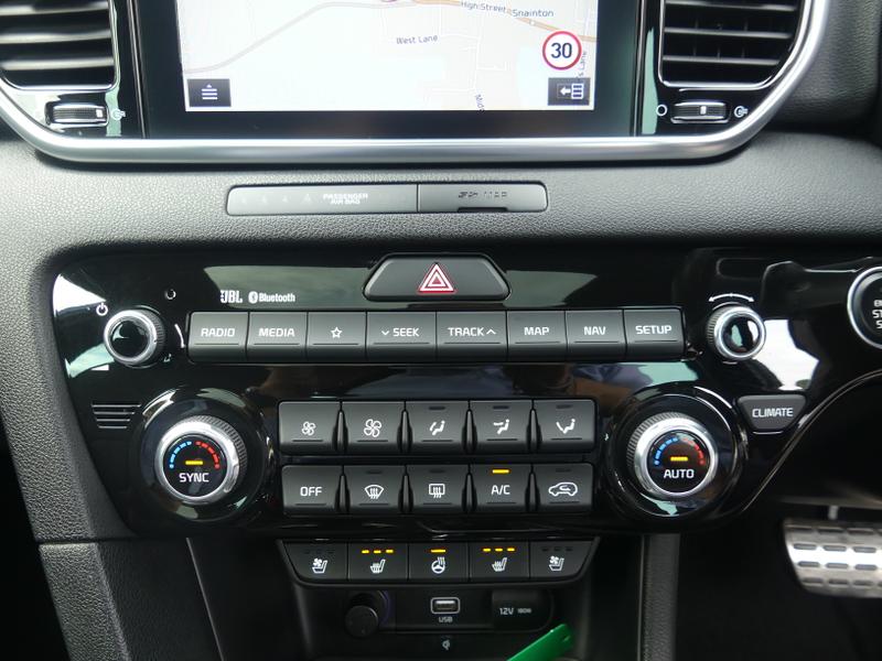 Kia Sportage Photo be5bba49-2ab4-4c0d-ade0-b0d421e9b3df.jpg