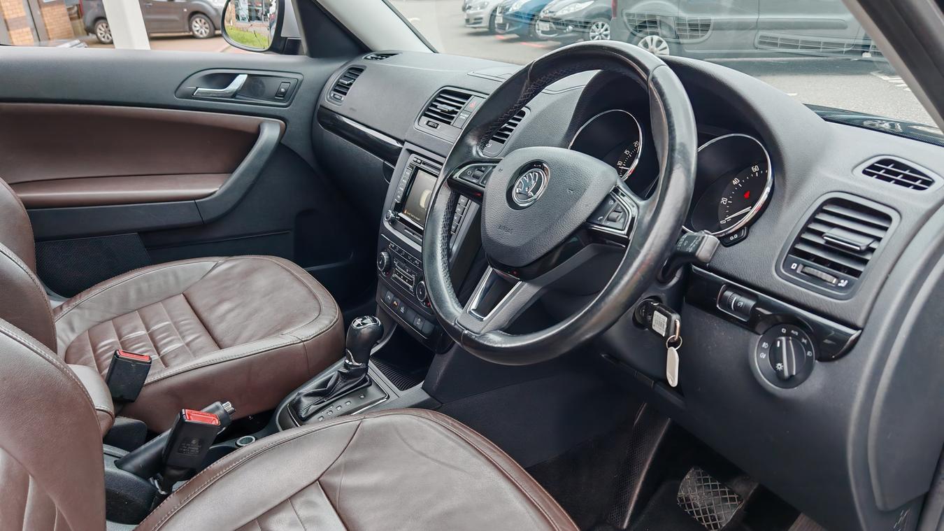 Used Skoda Yeti AO14XBA 10