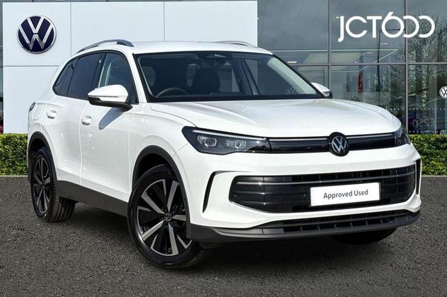 Volkswagen TIGUAN Photo 1