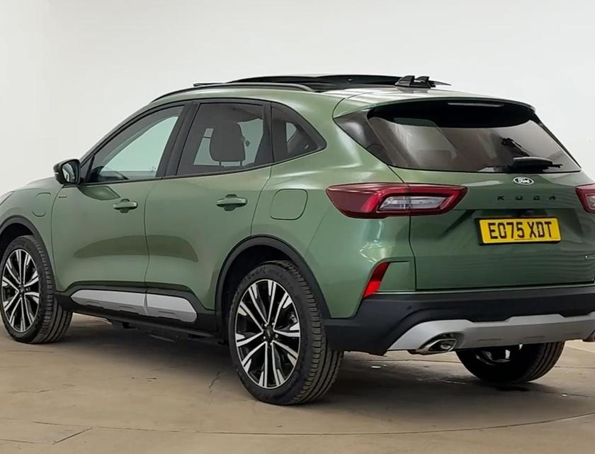 Ford Kuga Photo be9669d1-0eef-4dbb-8dd5-acf16e661377.jpg