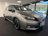 Nissan Leaf Photo 2