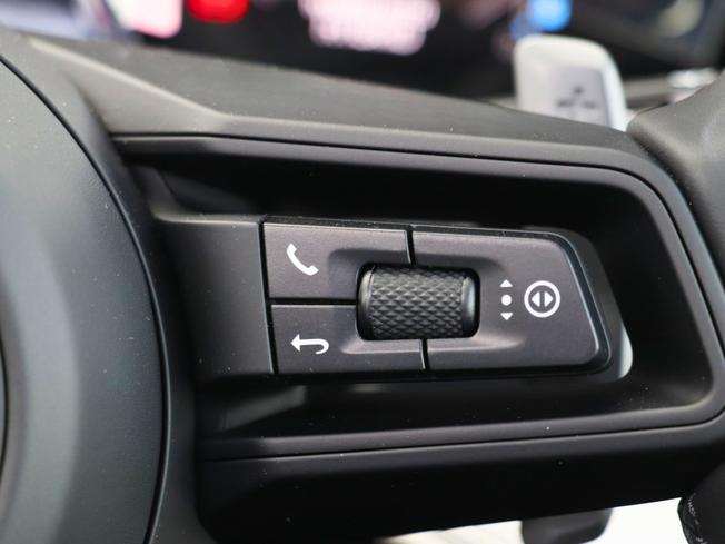 Porsche Cayenne Photo 22