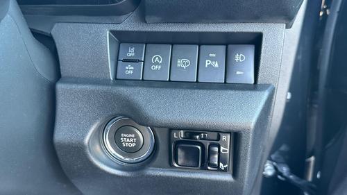 Suzuki Jimny Photo beb4e63d-5cda-4520-8b9f-abbcc7e5868c.jpg