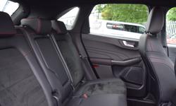 Ford KUGA Photo 31