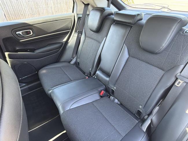 Honda HR-V Photo beda7efe-efe2-4850-84dc-edc04a49a79b.jpg