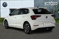 VOLKSWAGEN Polo Photo 3