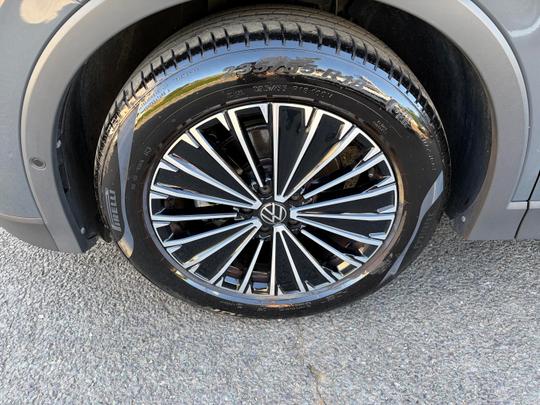 Volkswagen Tiguan Photo beff74f4-6be7-45ae-9818-1b3be5bf5e6b.jpg