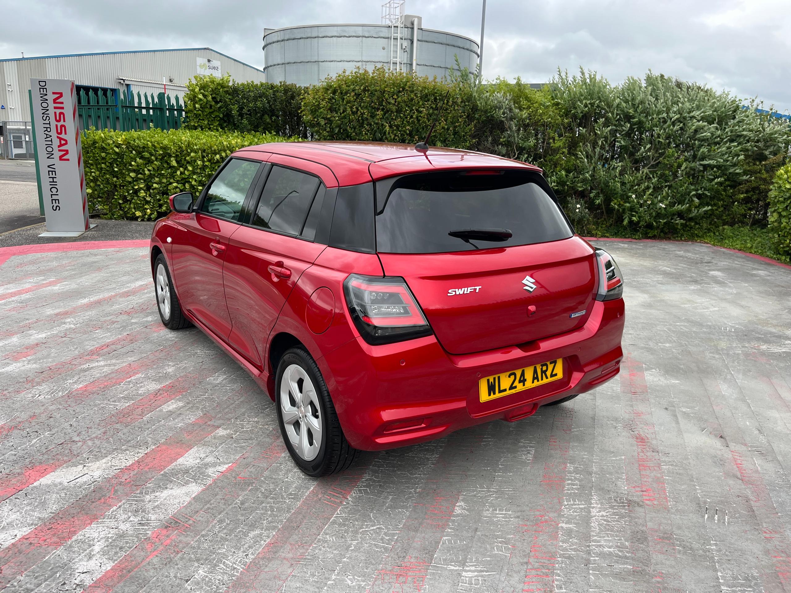 Suzuki Swift Photo 5
