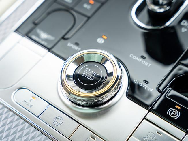 BENTLEY Continental GT  Photo 25