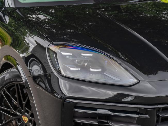 PORSCHE Cayenne Photo 34