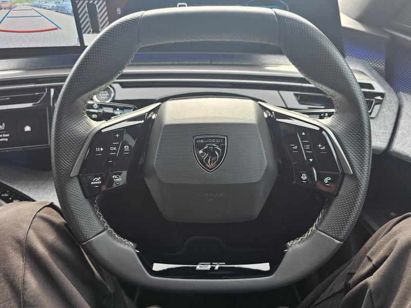 2025 25 PEUGEOT 5008