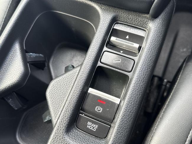 Honda HR-V Photo bf3dfa84-ea2c-4dac-83c3-8254b1dee9ad.jpg