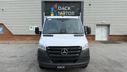 Mercedes-Benz Sprinter Photo 5