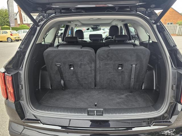 Kia Sorento Photo bf4e4aba-1fc0-4053-8fbc-ba1f97e52bc7.jpg