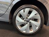 Volkswagen Golf Photo 30