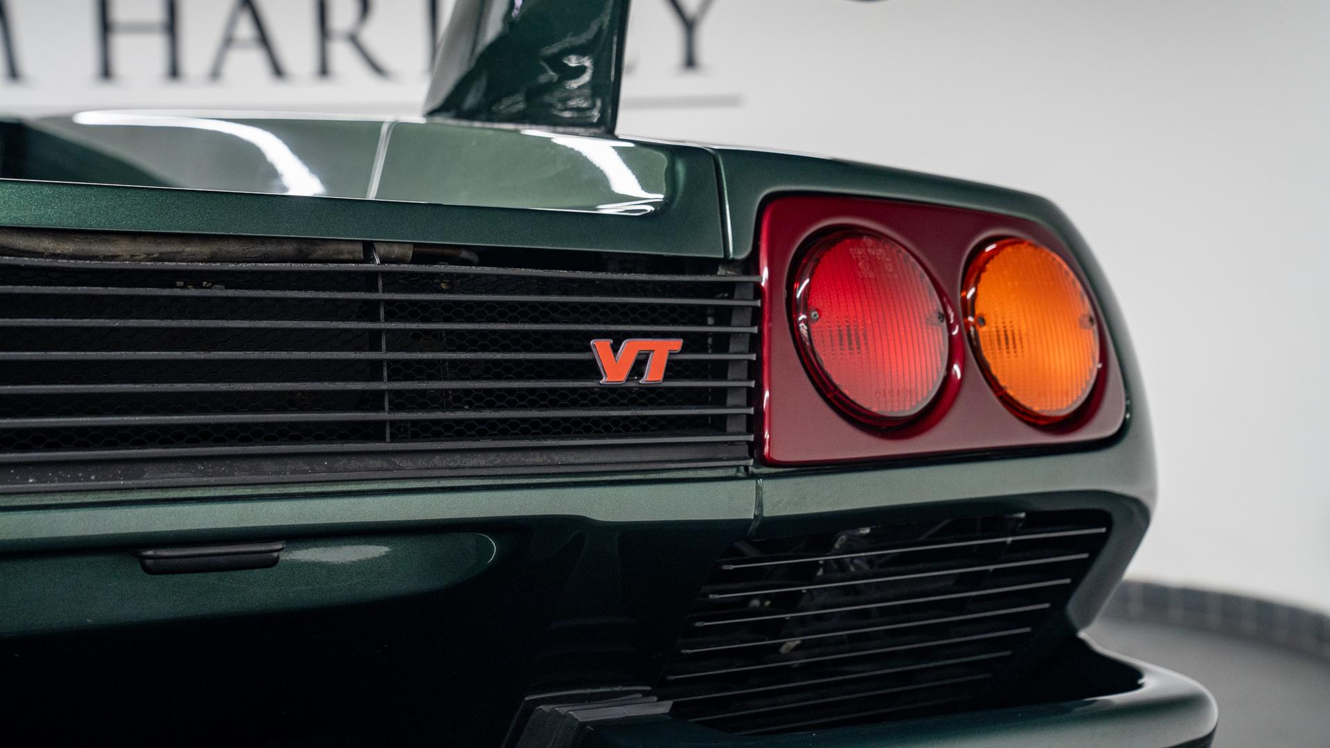 LAMBORGHINI Diablo Photo bf85f6dd-f5fc-4ce7-ab19-53f18cc07f0d.jpg