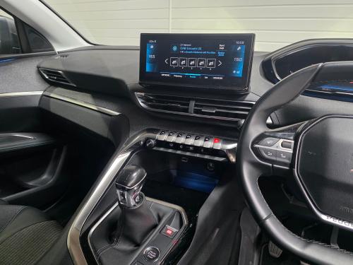 Peugeot 3008 Photo bf95f45d-4a83-4cea-8500-bd08b6e09184.jpg