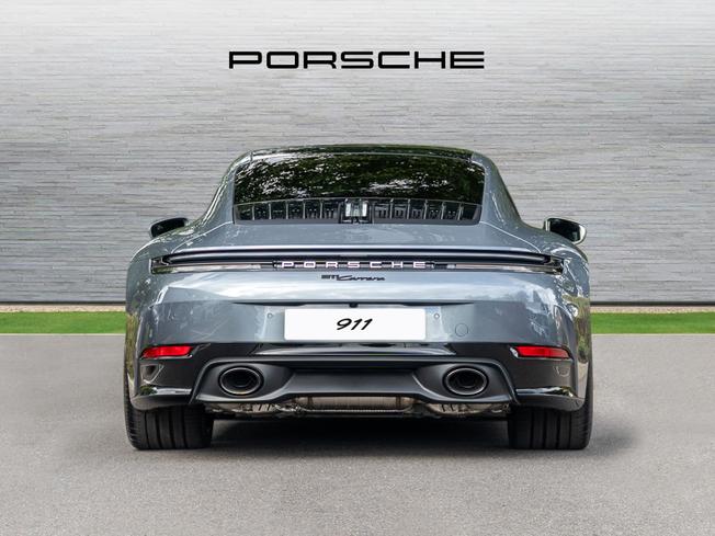 PORSCHE 911 Photo 7