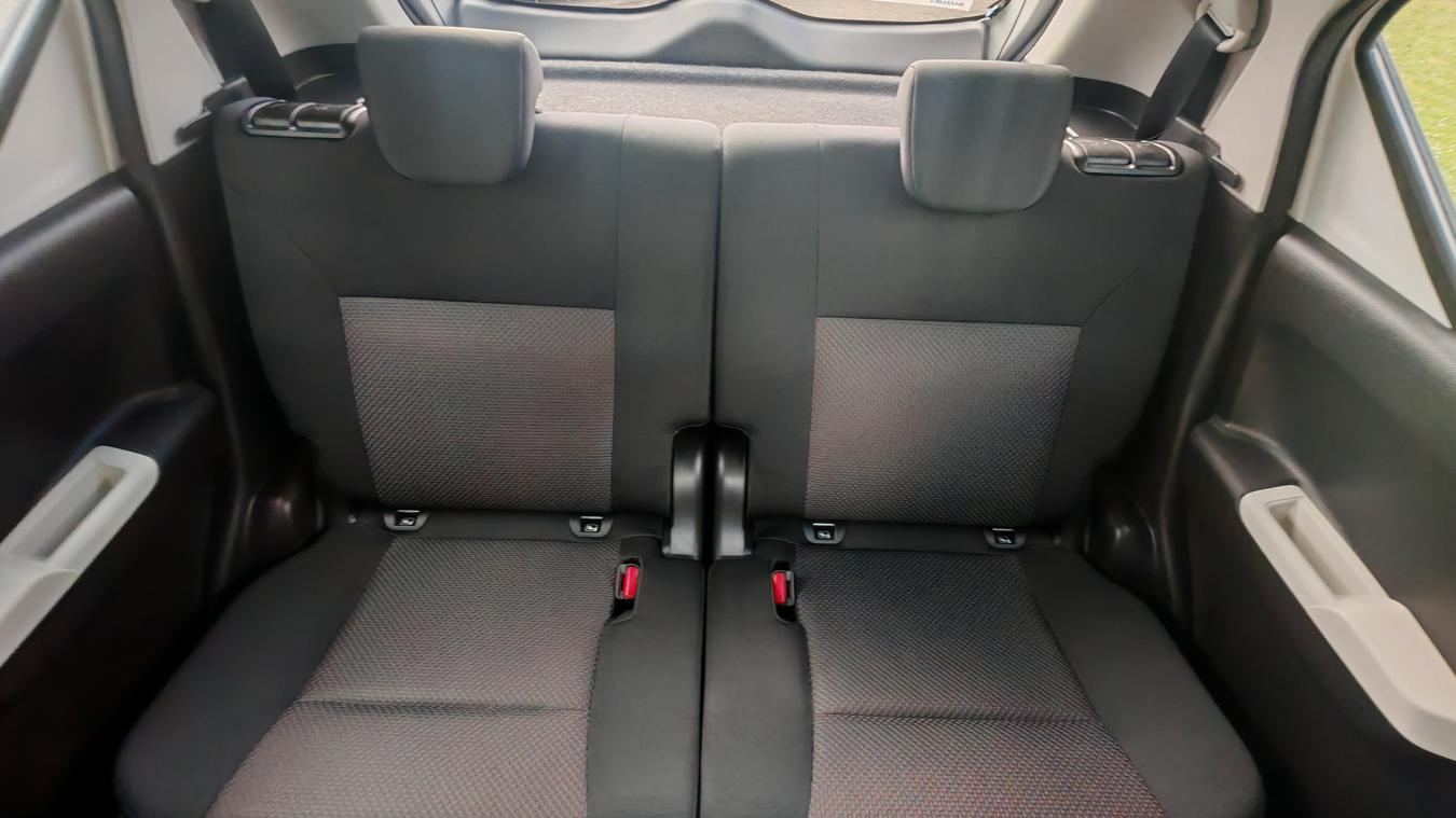 Used Suzuki Ignis HY18XAP 23